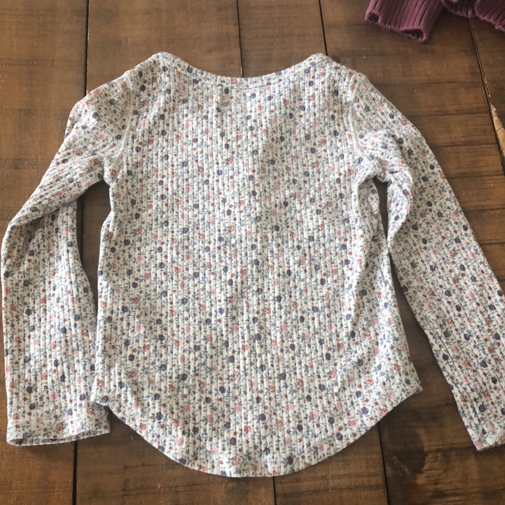 Adorable Spring & Fall outfit - Picture 8 of 8